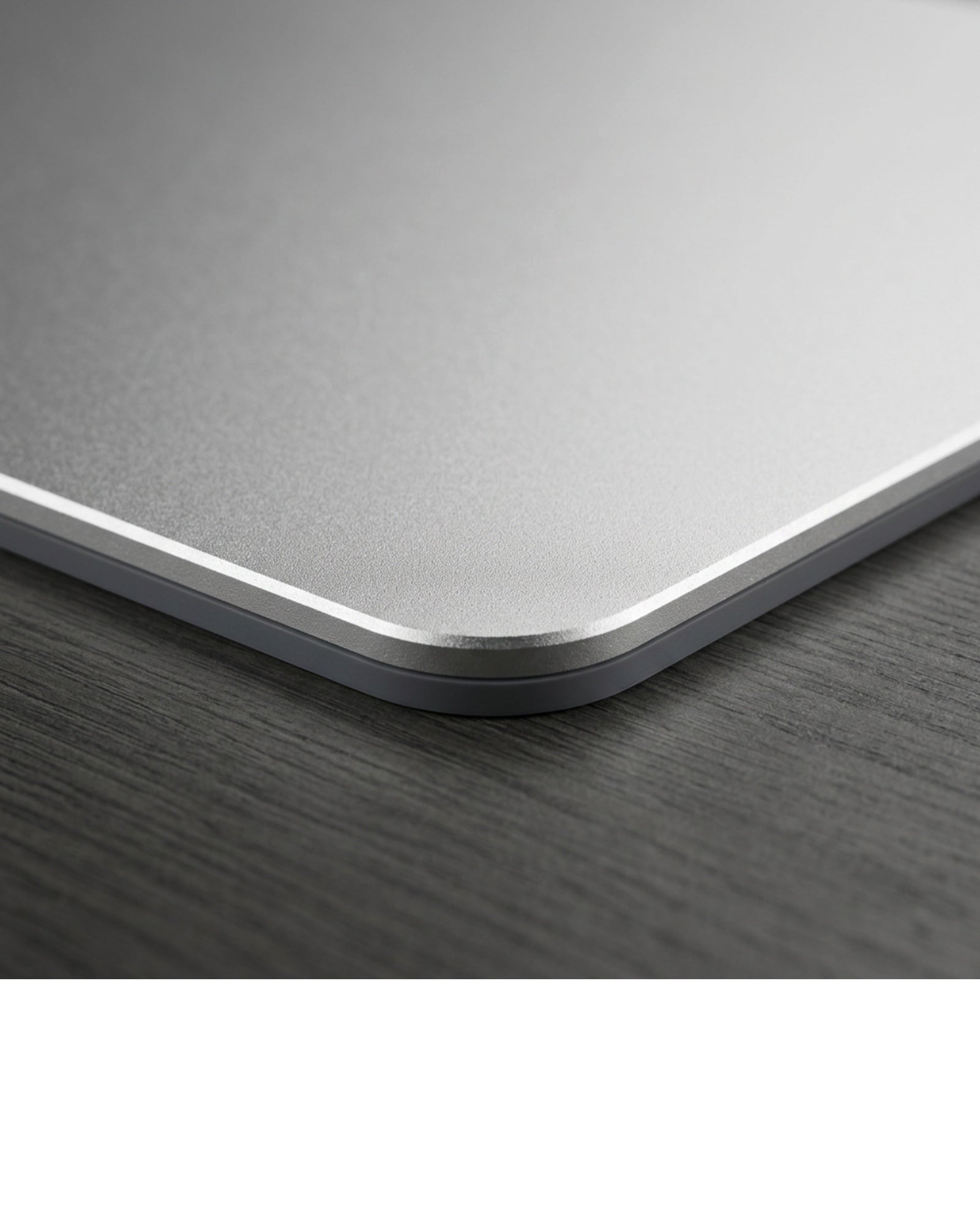 Kvxa Aluminium Hard Mouse Pad 300 x 240 mm Silver - Detail view